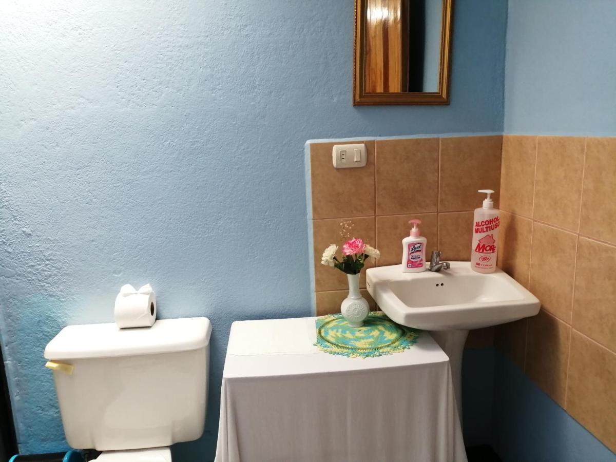 Monte Los Lirios Lodge Monteverde 외부 사진