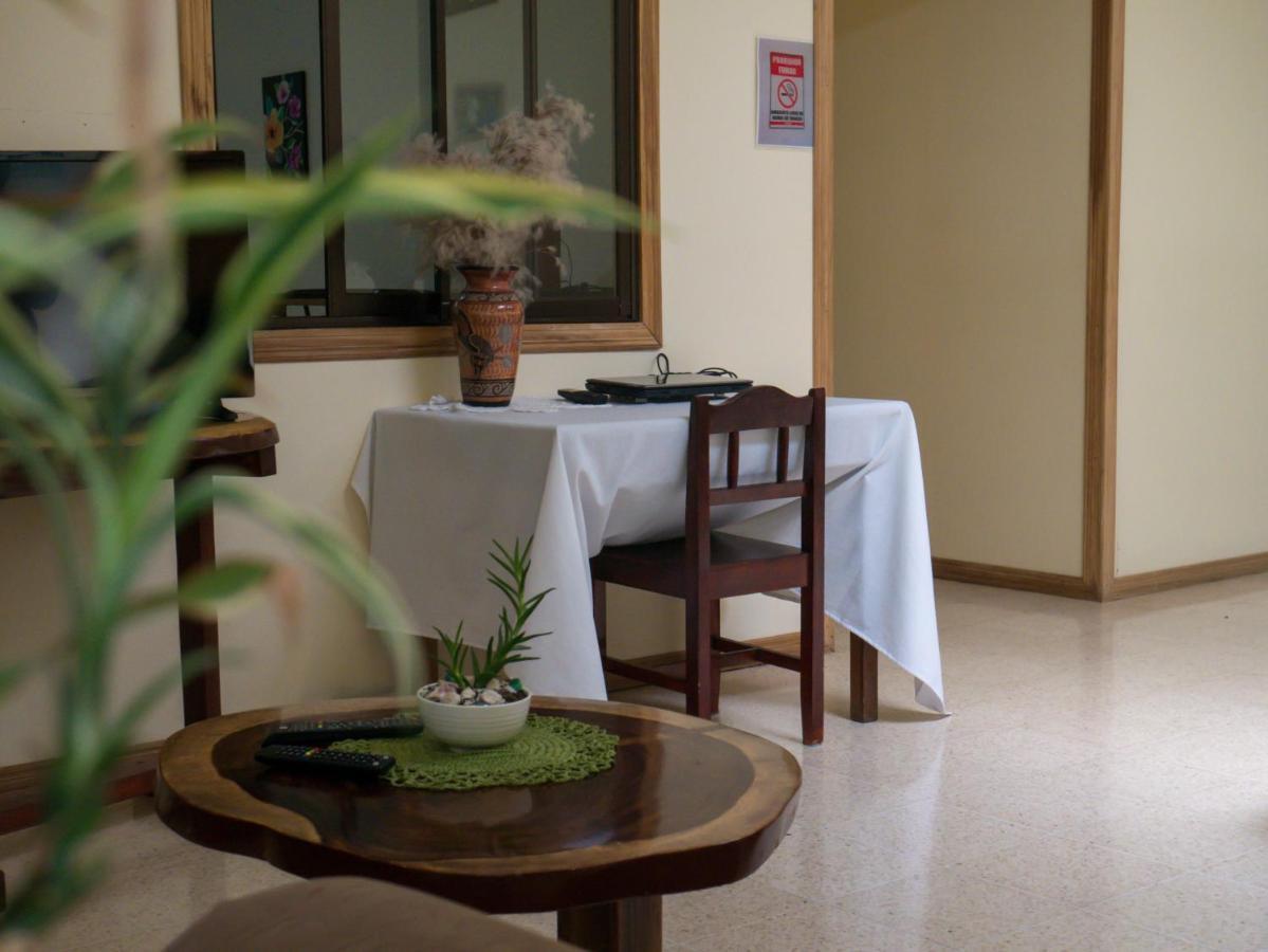 Monte Los Lirios Lodge Monteverde 외부 사진