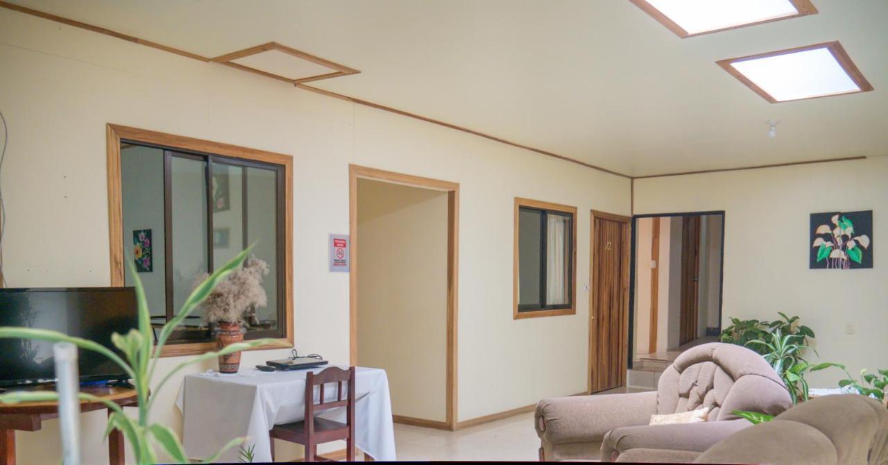 Monte Los Lirios Lodge Monteverde 외부 사진
