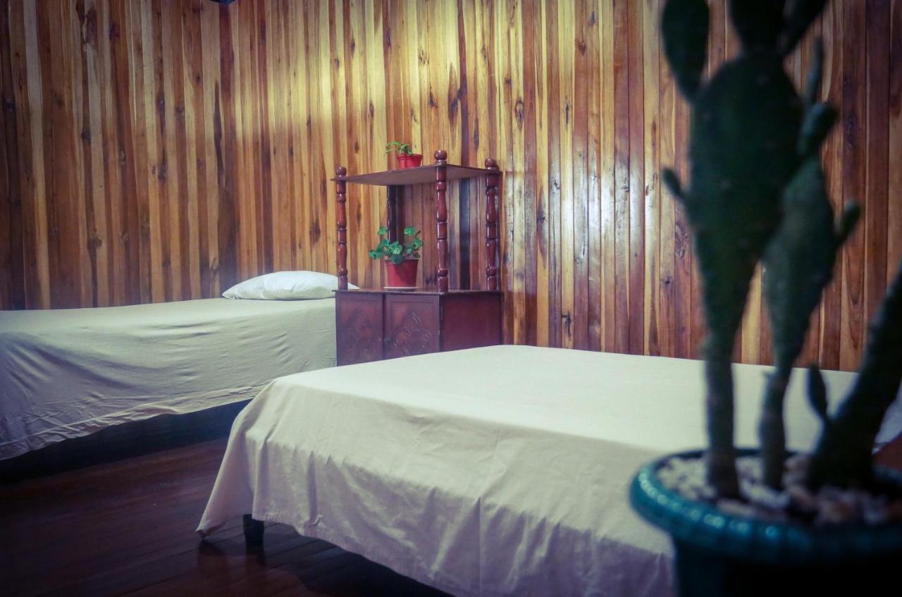 Monte Los Lirios Lodge Monteverde 외부 사진