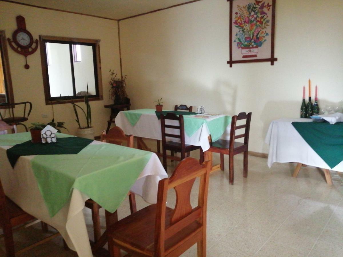 Monte Los Lirios Lodge Monteverde 외부 사진